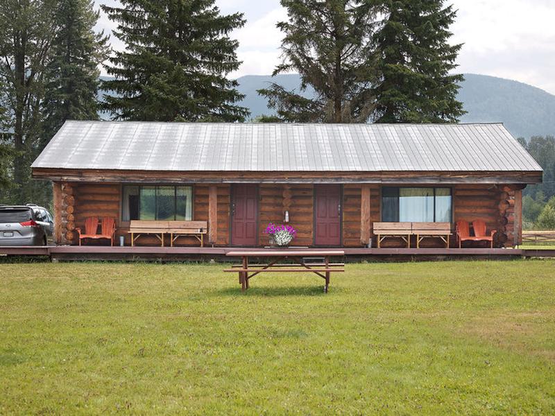 497B17912F24C35DCC2A5433B5C2252F