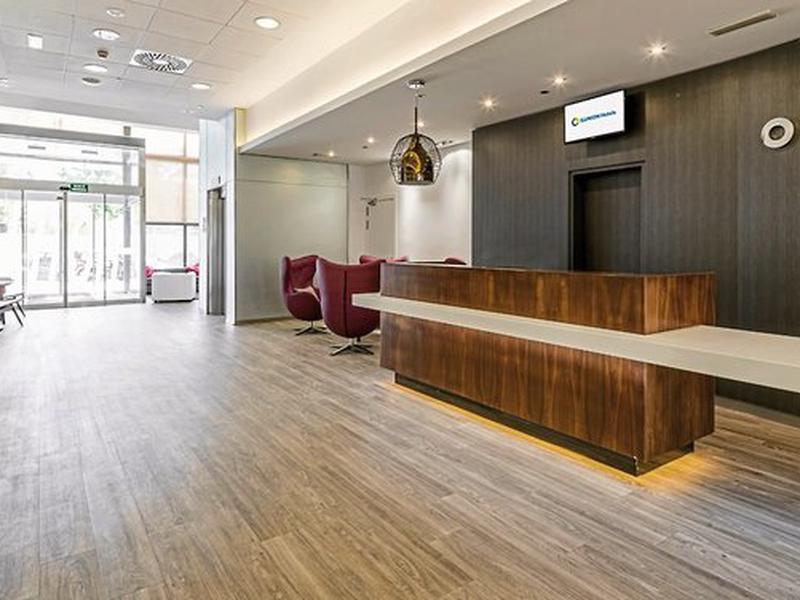 75B15DDF08FD53DD4FBEE4BF598BF008