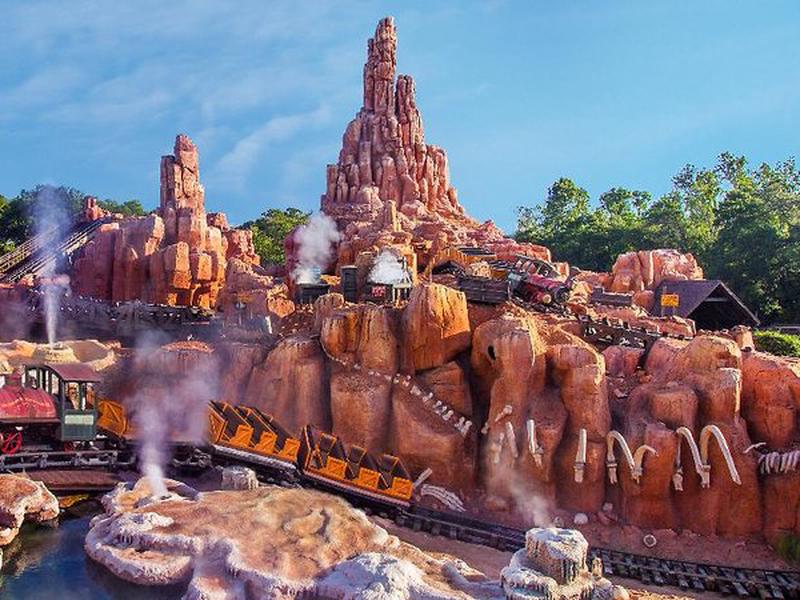 C0524262EBCCA35A2C2B36B952638D51