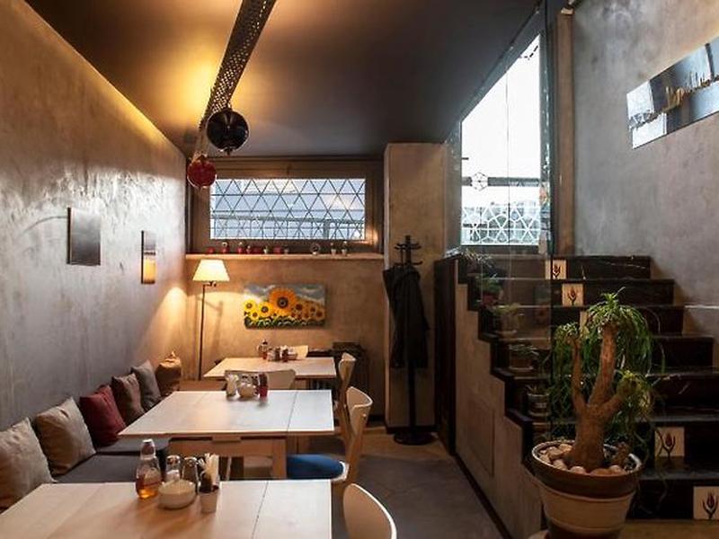 22BF7FC827697AD4181C7581DC1FD5D1