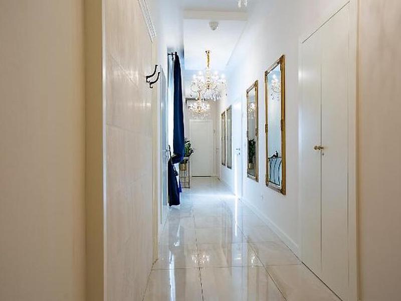 48143ABE07D5F7960E1066A0C2770C00