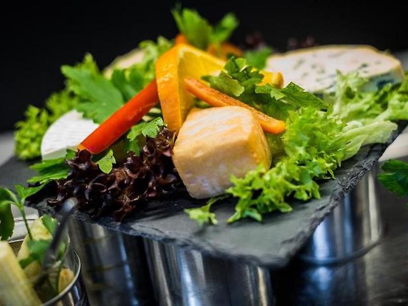 E0D9B2A784C971CECD905A4347914AE4