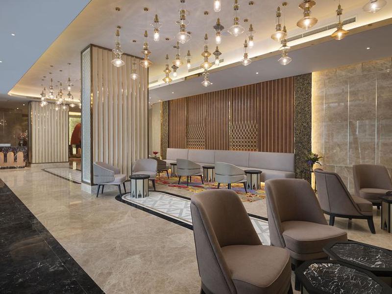 E8E4C3625ED681A194DB45E149F2E4A6