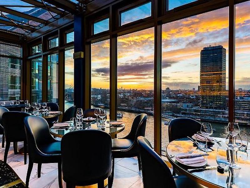 271C03076C4BB558131B8445AF11DE09