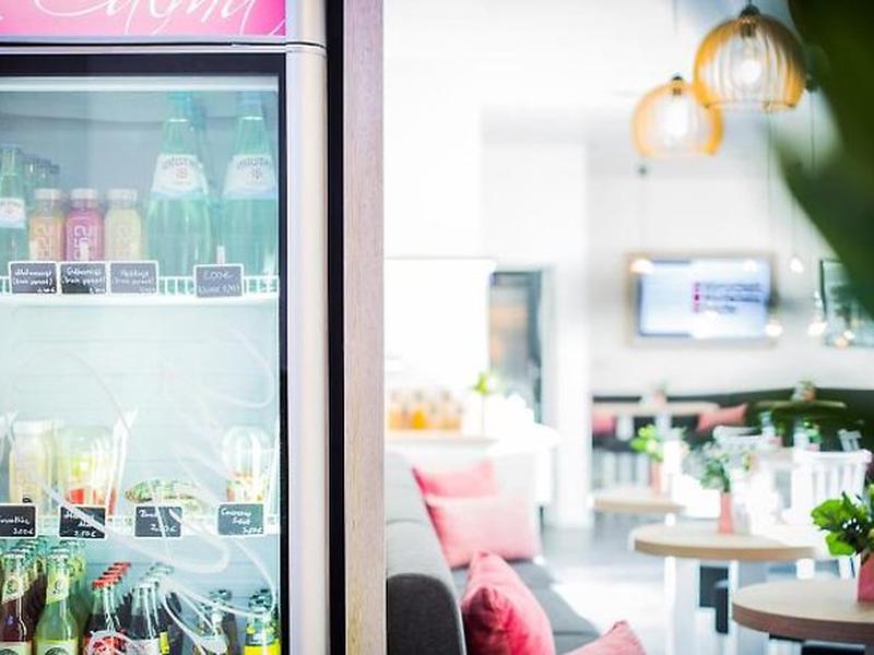 6050FEF730FF3D5CCE81902258D8DF92