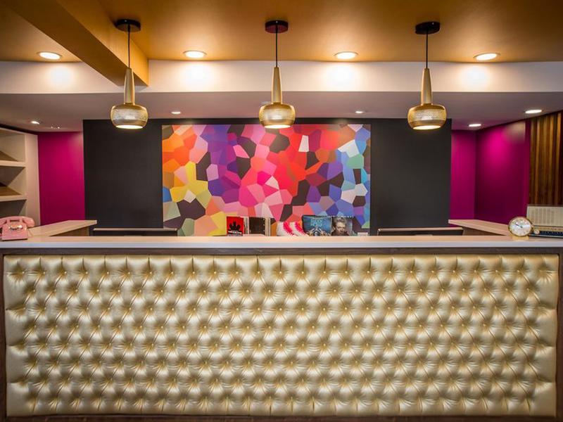 13CB7CF77390D2EC0A1C3D27B9C26D83