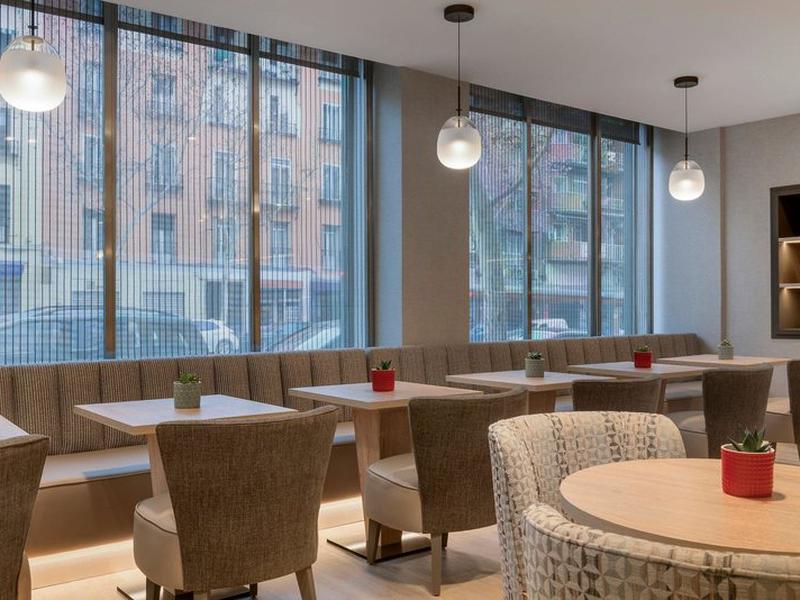 B349512953F0399C616A38AEAFBB0349