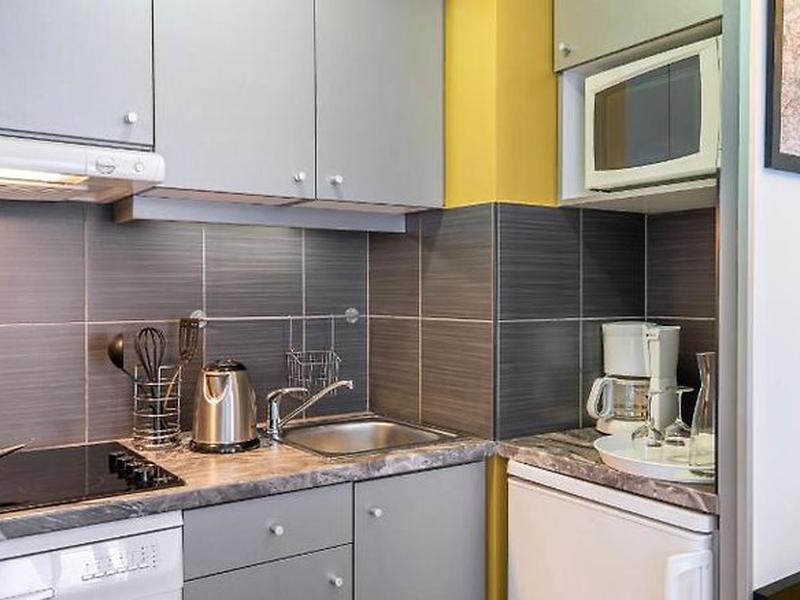 04333492CE91A935ED526BE2F45895A7