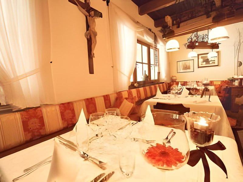 9490C0A3F3E87E3114CA8805E9FBA077