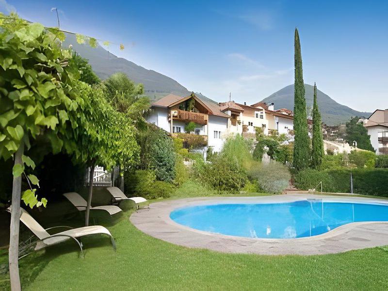 E4A4D9FD8D1F85CAAA274471CC2E7A55