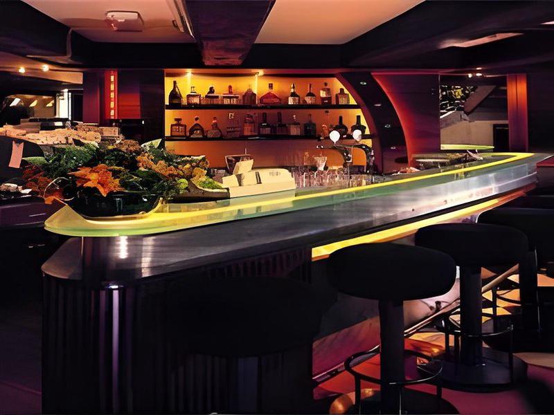 BD820DF5F17F5F4BBD77CA8677483C0C