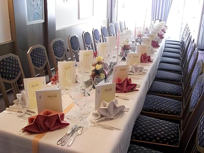 22CA81549B20867E62238E11F1A7DDAA