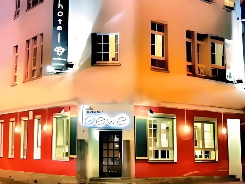 4E693A1E66C8772E7C44DA47D22AEE43