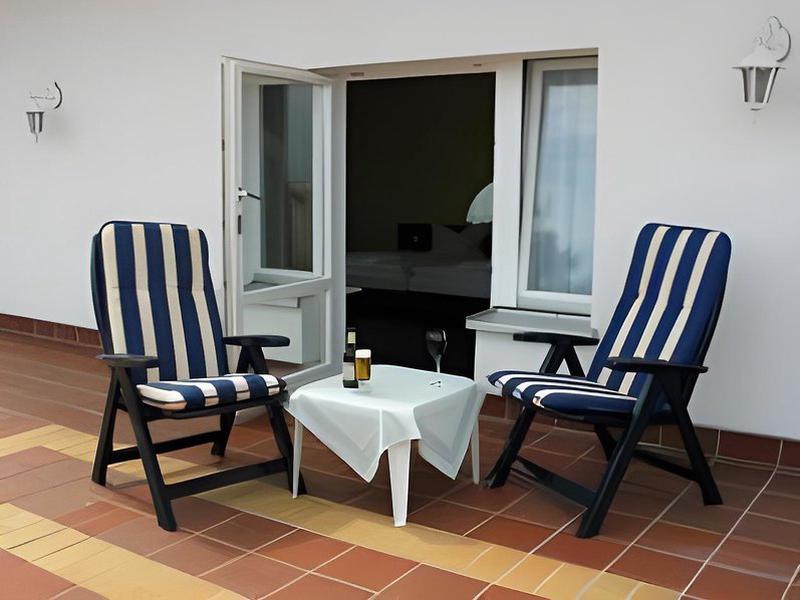 90B10E838EB55E4DC928B19DB2BD1BE6