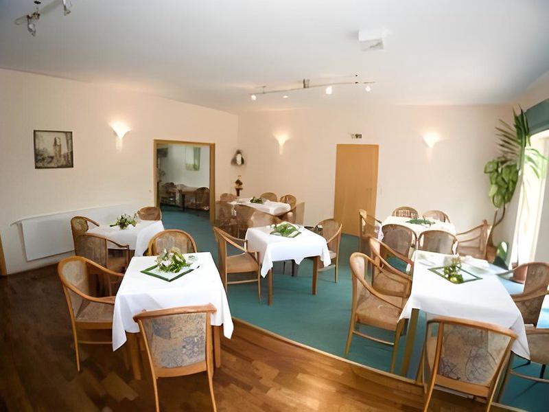 362C7C3EE9862B21B18A1F81CC5EA348