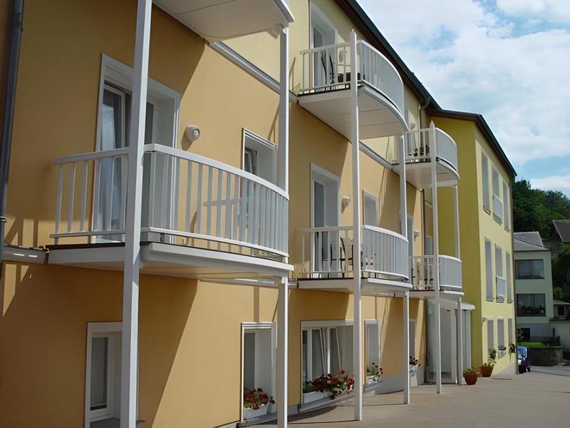 103571094C1EBEAF12CB759E70FC3137