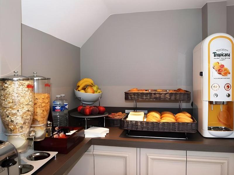 7A41503AAE48181EACB8D9D898272904