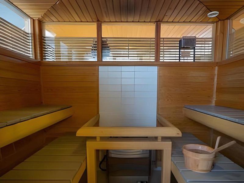 234C0827C099D5A8681AC3F7364C657B