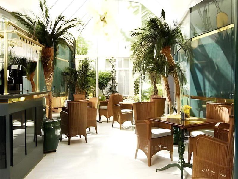 2DF8BA08414D6B172975333BD5A4E8EC