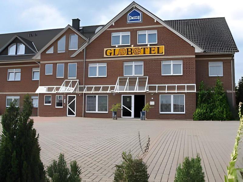 4EF2E5D416FFCCDD6F6703F5A06EFF9A