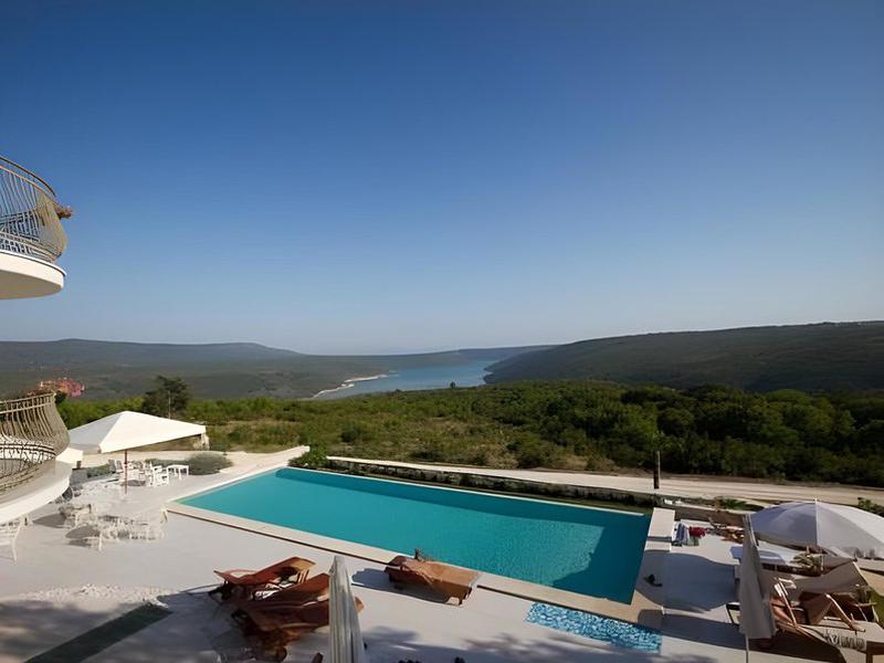 729F387236B10B98C829FF83B6334B90