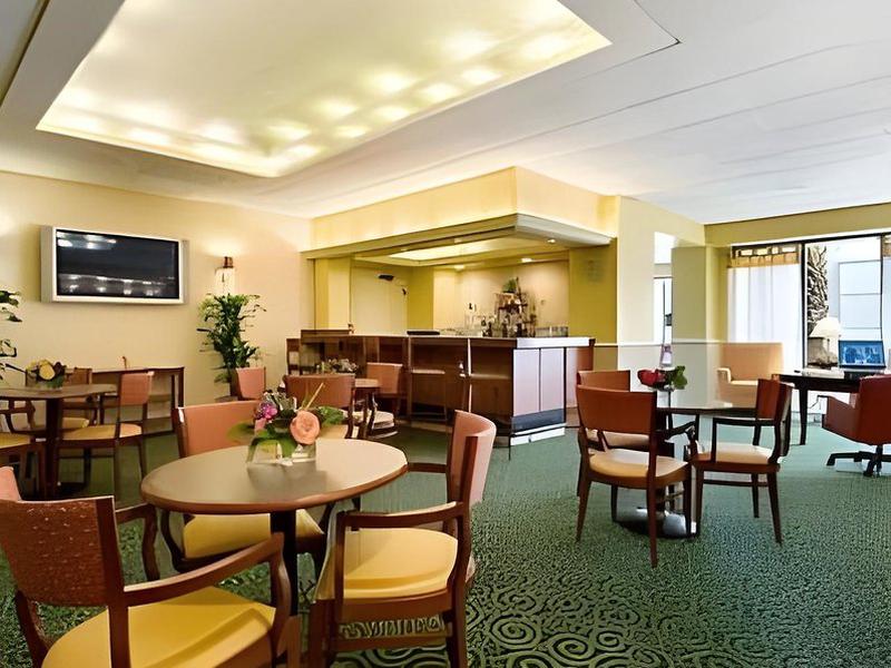 89A4048121D3DE3DE3287B50F61DC70E