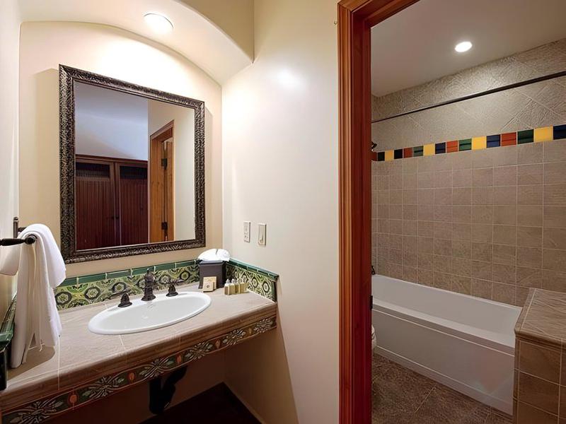 EF42D9875A9DC2DC32A3E4D28ED5C3C9