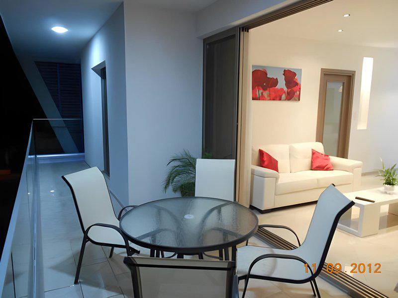 216157E6F3B63F6CE0E97AB4F915CBE8