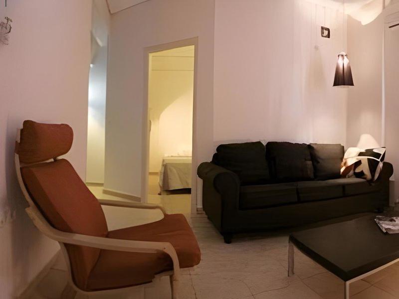 05E756B390DF64961AC75580AA3042C6