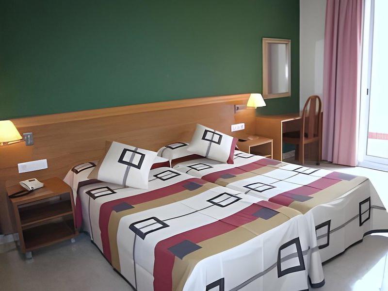 F66B3909D0EF32658E350ACB5361660F