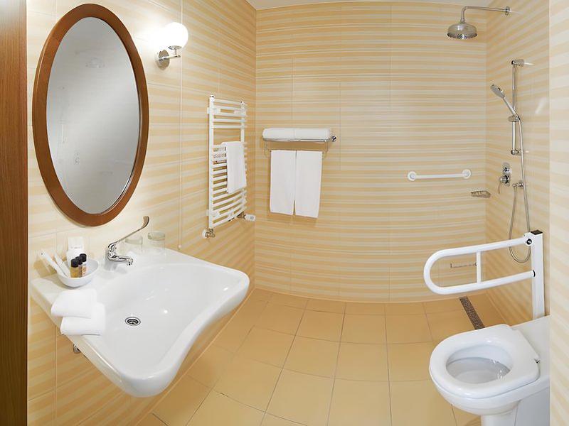 A6123440B608ADD6BD48013151C94C5B