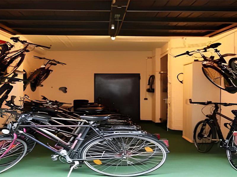 E681058950144F6E5725A40E198AF23E