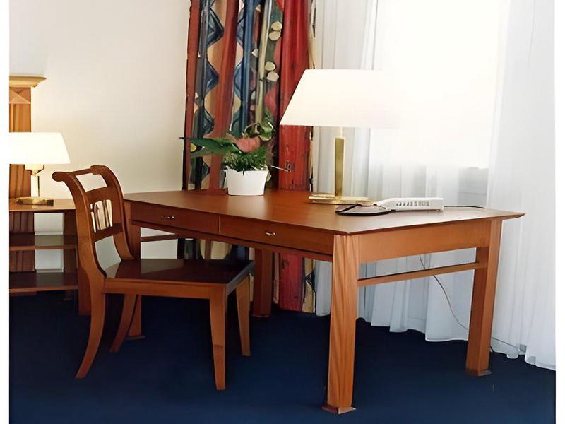 7308D965B60FD4F40C3F65B33CA9BAD5