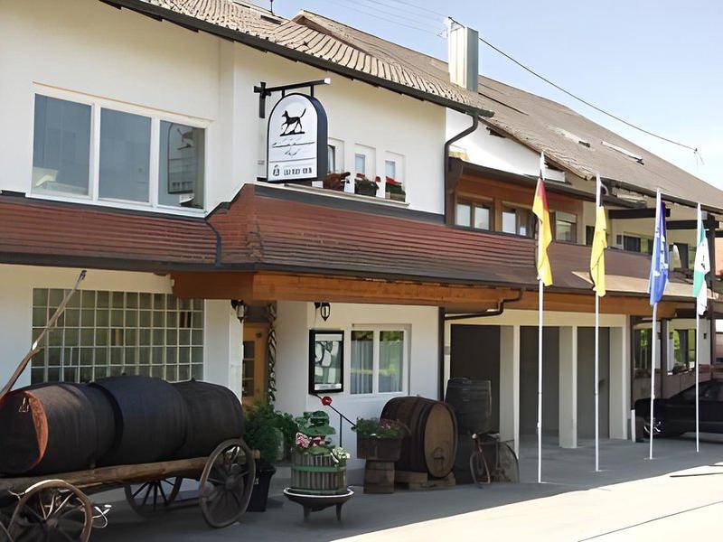 F8C2648DD77B60EB981B7A9E8693D017