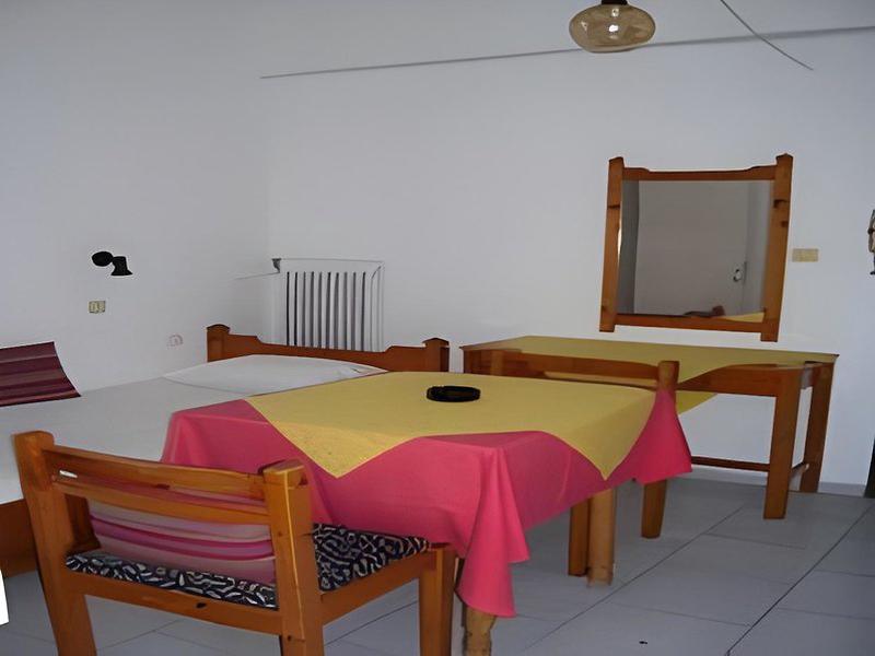 8EFD8DEBF650339311D8DECB3C9FB814