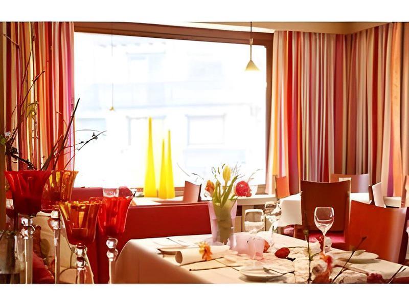 F7EC22799D1718FE07A6403B1496E8BB