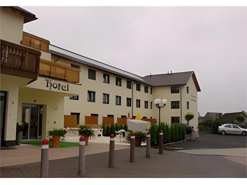 5594C053E8E3816DA387F867E7C470C1