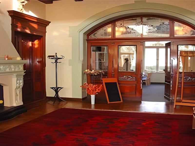 28257D0E54658C0F4469B47EDFDA9432