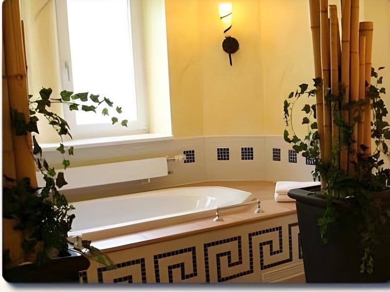 121100F3C9098227BDD26FC7BB321F08