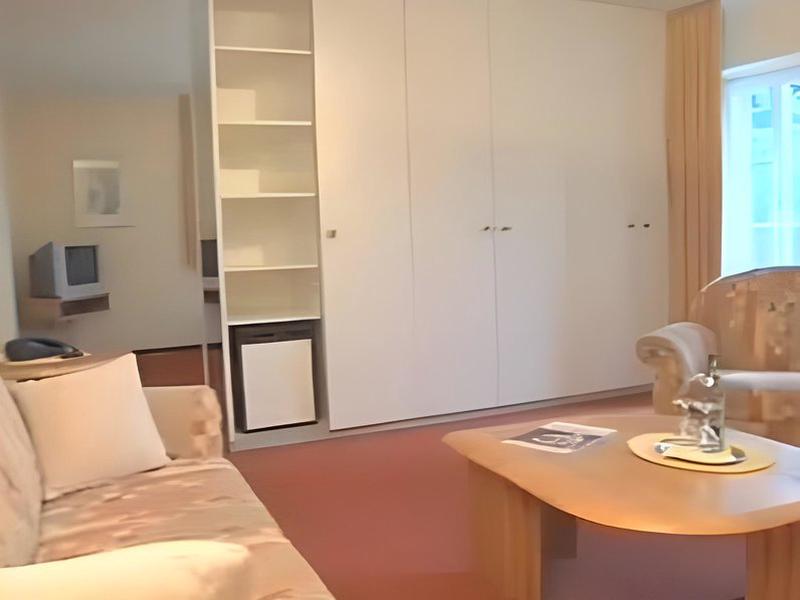 D407BBB6AE5CA3928601A2C9FA13C50B