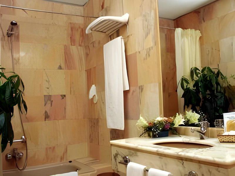 83FD24BDB447DAE4BE89714C67CB078E