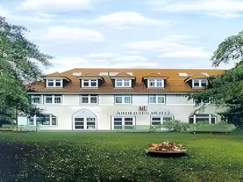 2C9CFB03B25C1DE749F00A06156C73F2