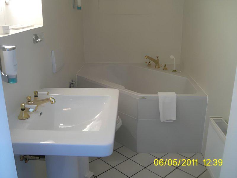 466E81D3303C6B82983B0E4BD325FA82