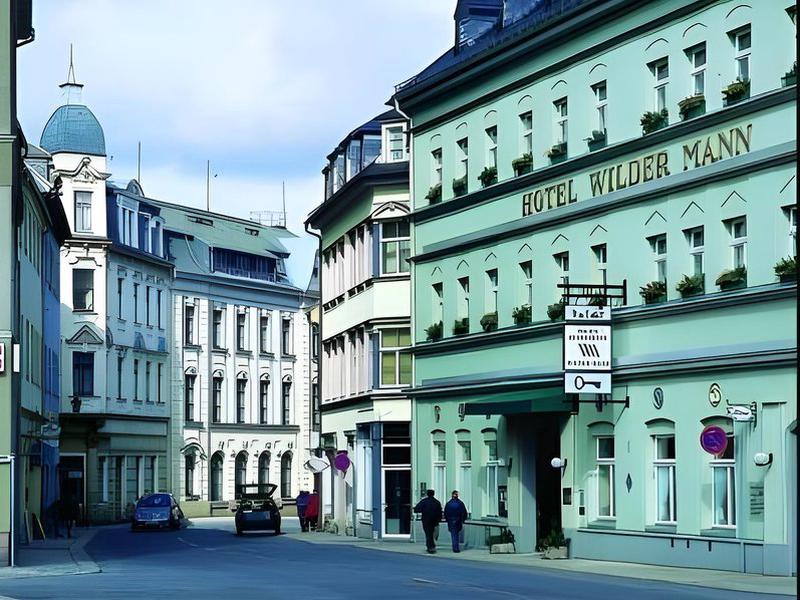 D84DAA353419C53C1502AC88D7FDC658