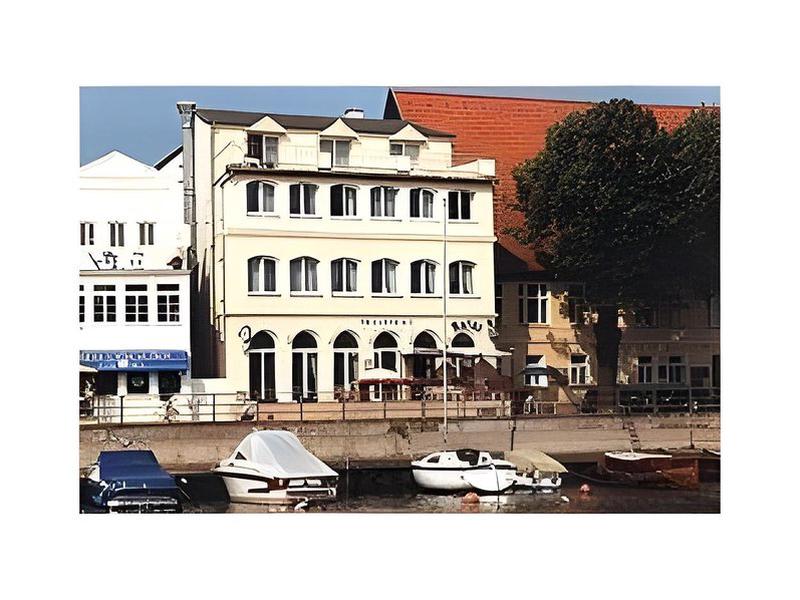 0DAE788D7540B10E862819206F36EA1E