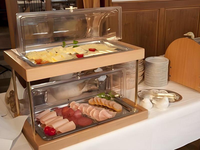 538DB7BB0E7DD985AF87DE0292E7FEB4