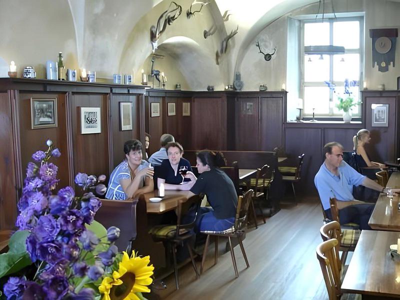 72310837698A44946479BEBB6EF37F4A