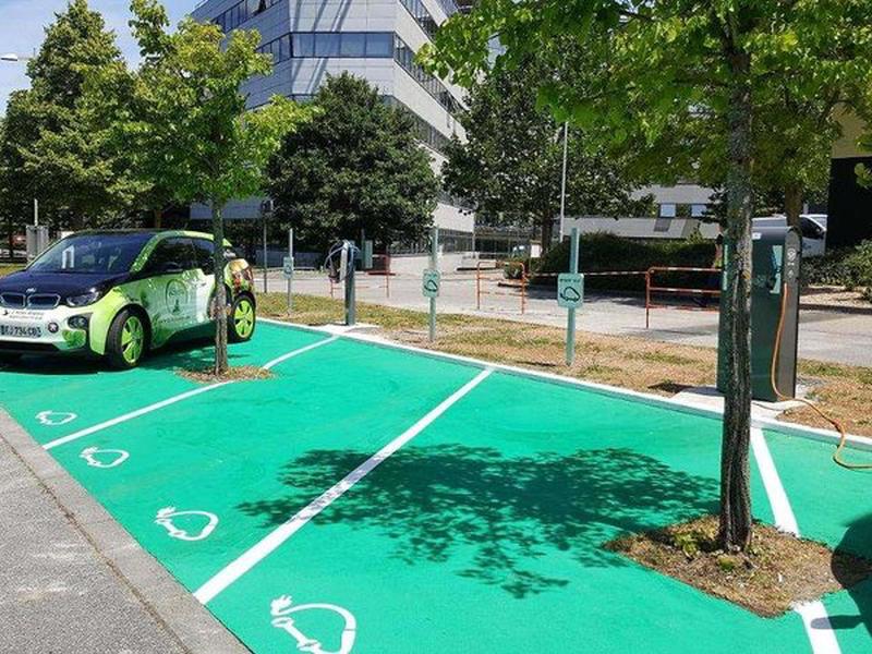 653AFF2CD0BCCABF2BD6A253C0E40AAD