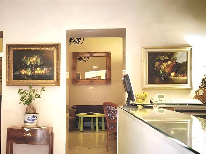 649F0F9EF802A653F402F8B7A85A5748