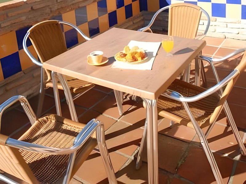 6B5F0E9D86A30C328037D7FE5AB66E15